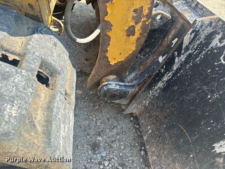 image for item OF9877 2016 Caterpillar  259D tracked skid steer loader