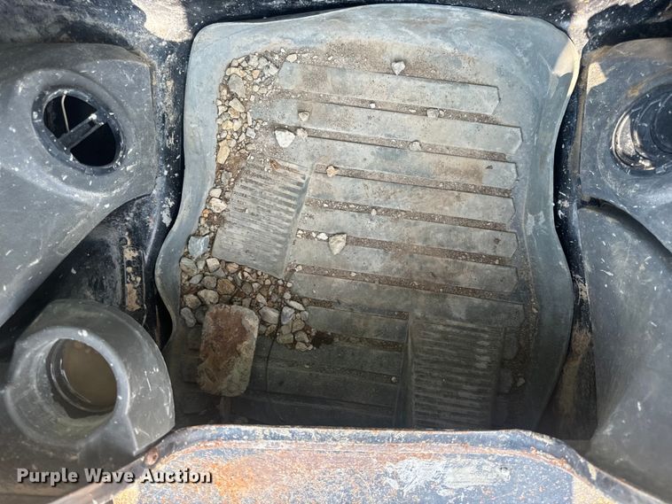 image for item OF9877 2016 Caterpillar  259D tracked skid steer loader