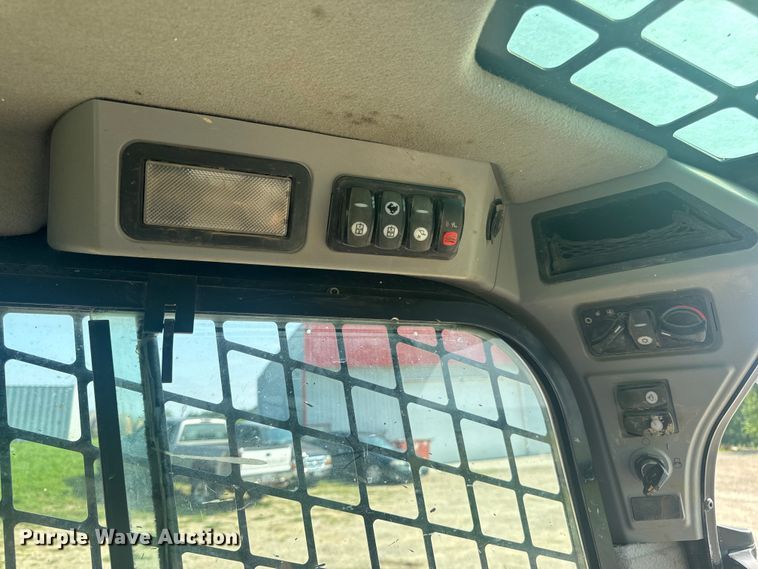 image for item OF9877 2016 Caterpillar  259D tracked skid steer loader