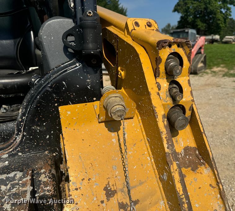 image for item OF9877 2016 Caterpillar  259D tracked skid steer loader