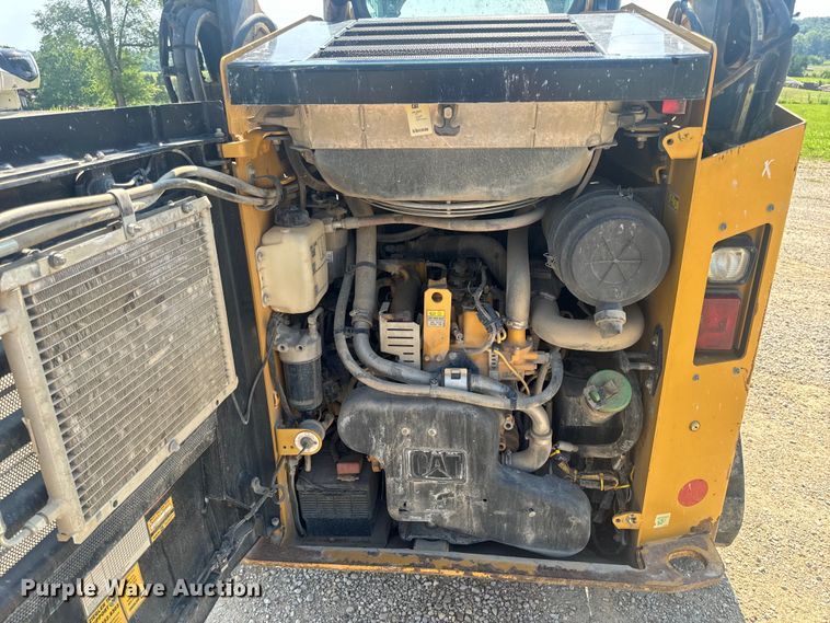 image for item OF9877 2016 Caterpillar  259D tracked skid steer loader