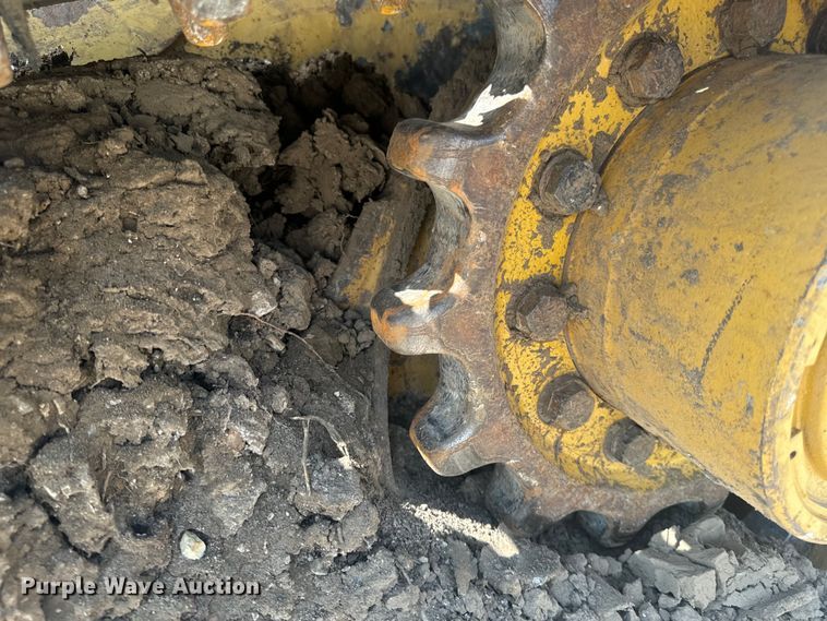 image for item OF9877 2016 Caterpillar  259D tracked skid steer loader