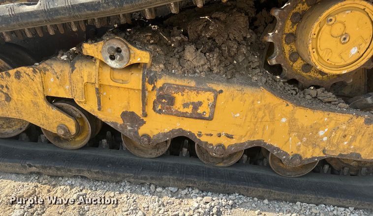 image for item OF9877 2016 Caterpillar  259D tracked skid steer loader