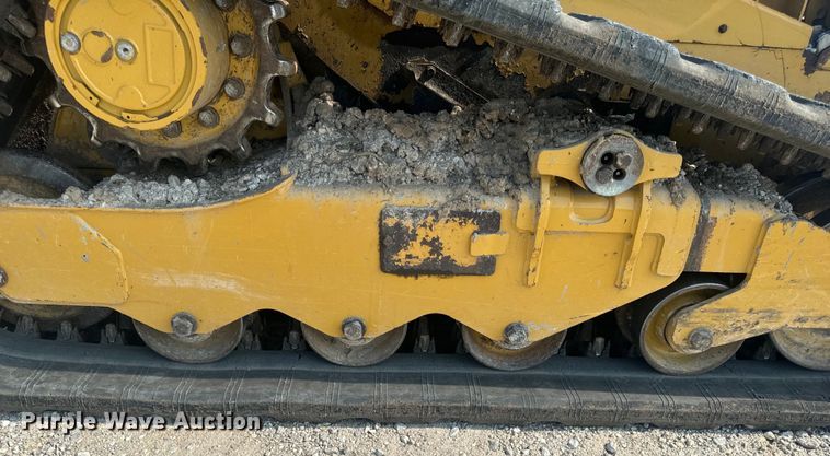 image for item OF9877 2016 Caterpillar  259D tracked skid steer loader