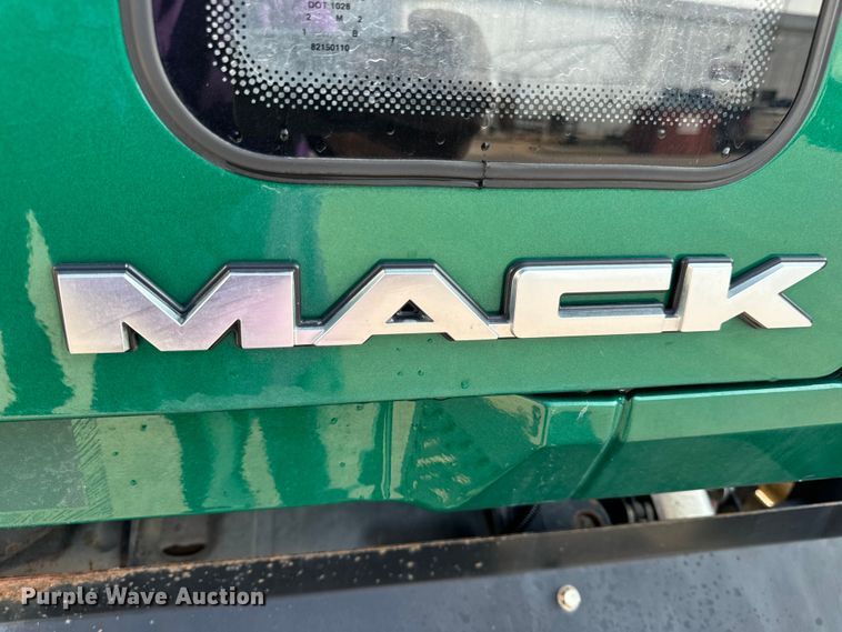 image for item OF9880 2018 Mack GU713 dump truck