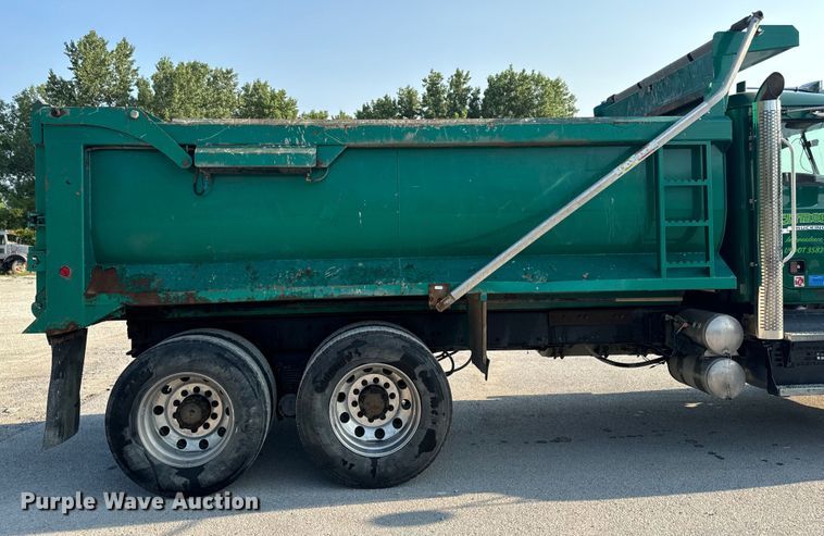 image for item OF9880 2018 Mack GU713 dump truck