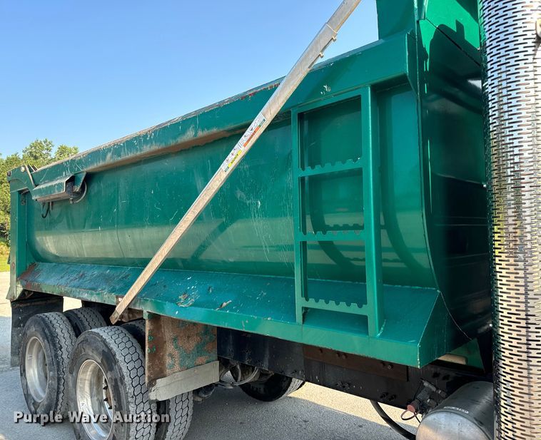 image for item OF9880 2018 Mack GU713 dump truck