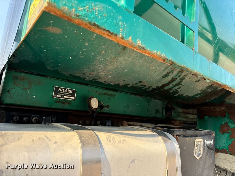 image for item OF9880 2018 Mack GU713 dump truck