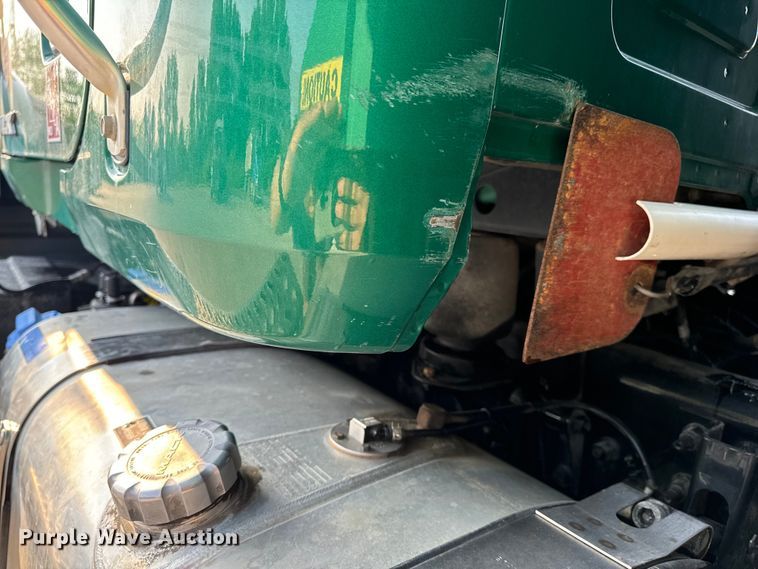 image for item OF9880 2018 Mack GU713 dump truck