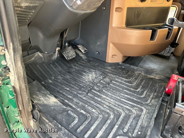 image for item OF9880 2018 Mack GU713 dump truck