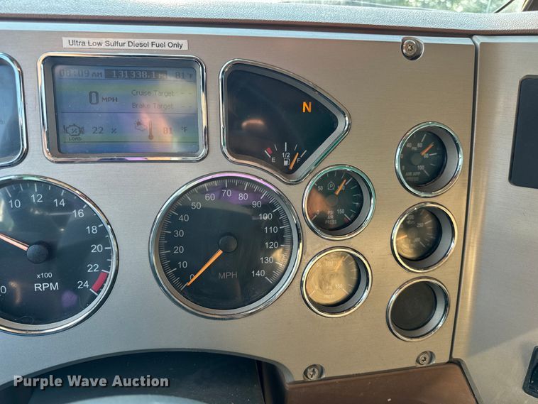 image for item OF9880 2018 Mack GU713 dump truck