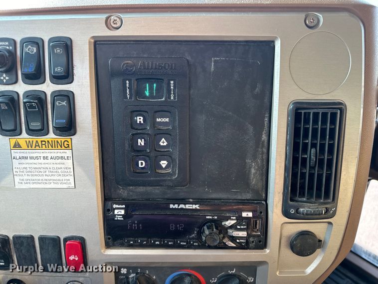 image for item OF9880 2018 Mack GU713 dump truck