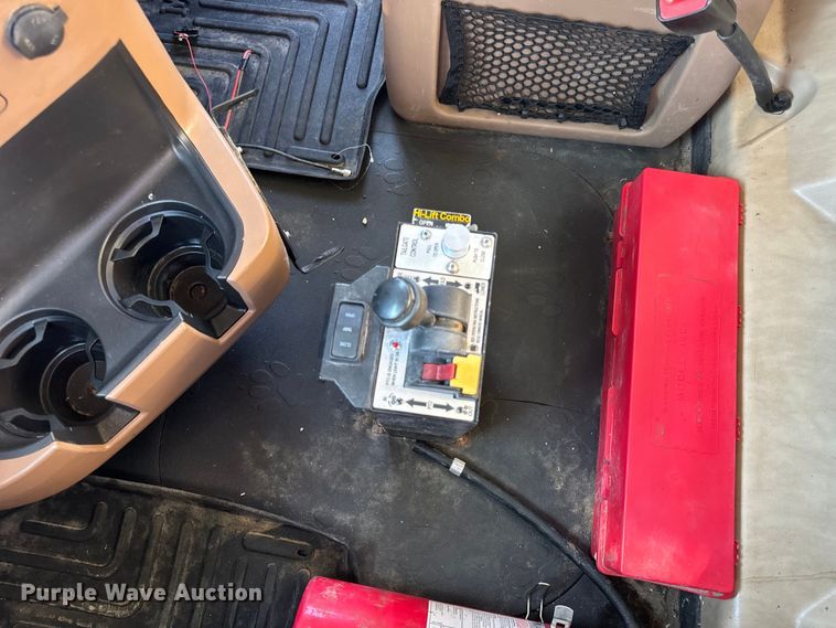 image for item OF9880 2018 Mack GU713 dump truck