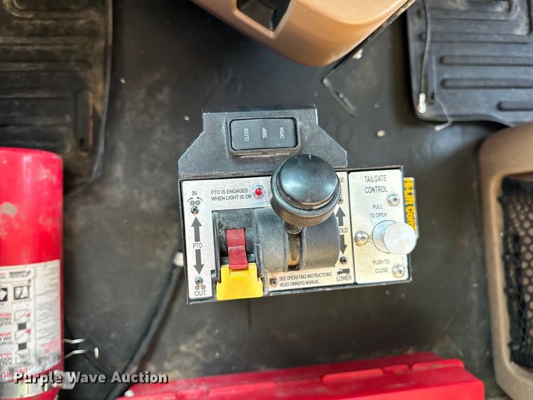 image for item OF9880 2018 Mack GU713 dump truck