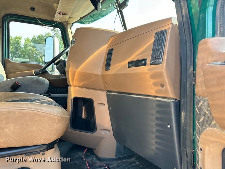 image for item OF9880 2018 Mack GU713 dump truck