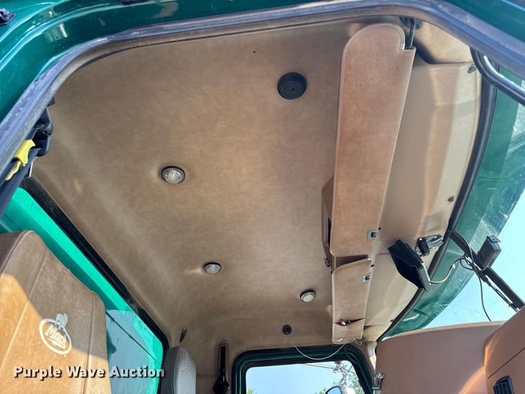 image for item OF9880 2018 Mack GU713 dump truck