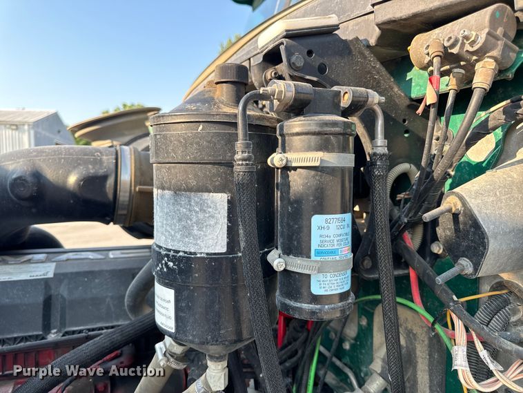 image for item OF9880 2018 Mack GU713 dump truck