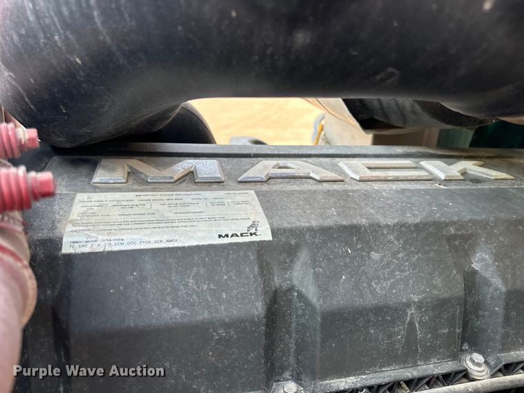 image for item OF9880 2018 Mack GU713 dump truck