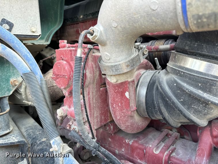 image for item OF9880 2018 Mack GU713 dump truck