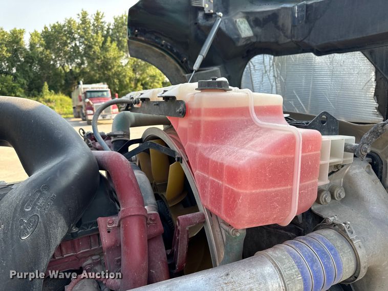 image for item OF9880 2018 Mack GU713 dump truck