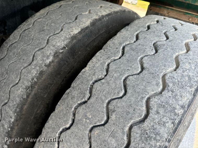 image for item OF9880 2018 Mack GU713 dump truck