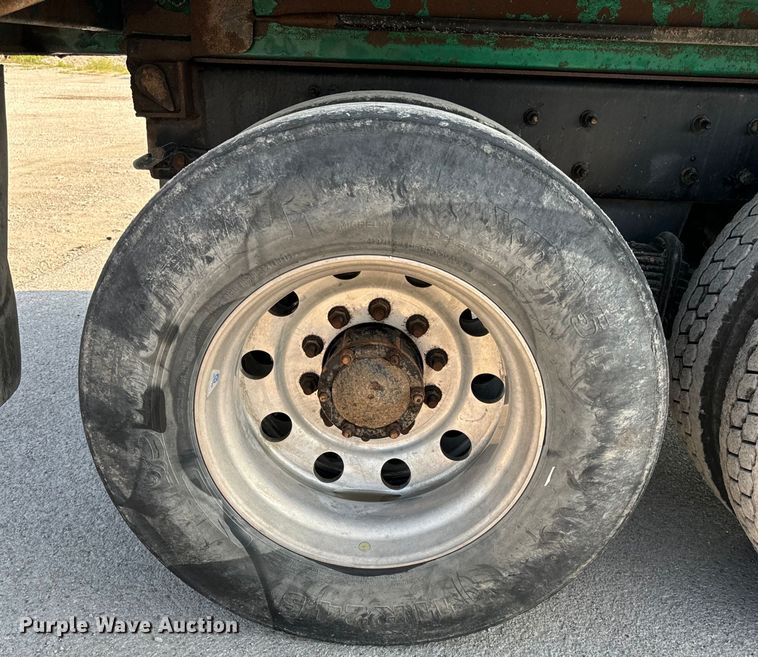 image for item OF9880 2018 Mack GU713 dump truck