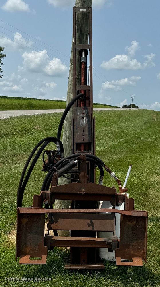 image for item OF9885 Shaver HD10 skid steer post driver