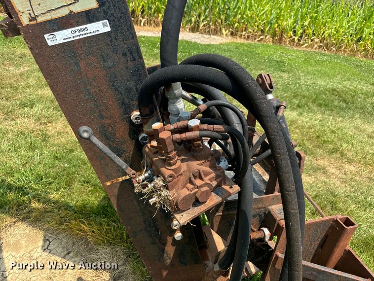 image for item OF9885 Shaver HD10 skid steer post driver