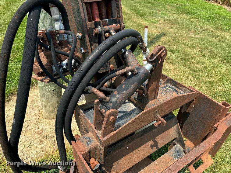 image for item OF9885 Shaver HD10 skid steer post driver