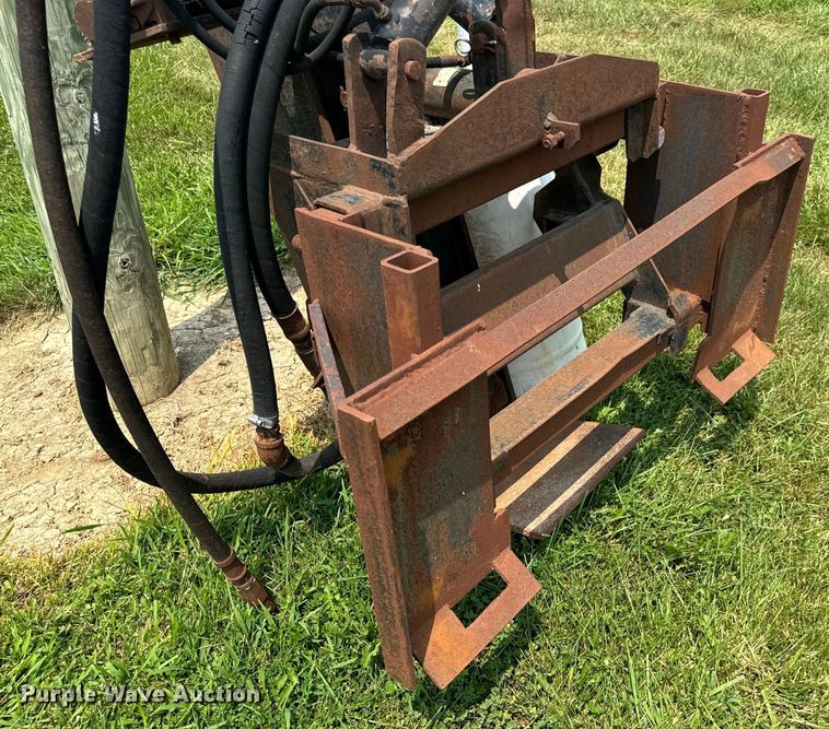 image for item OF9885 Shaver HD10 skid steer post driver