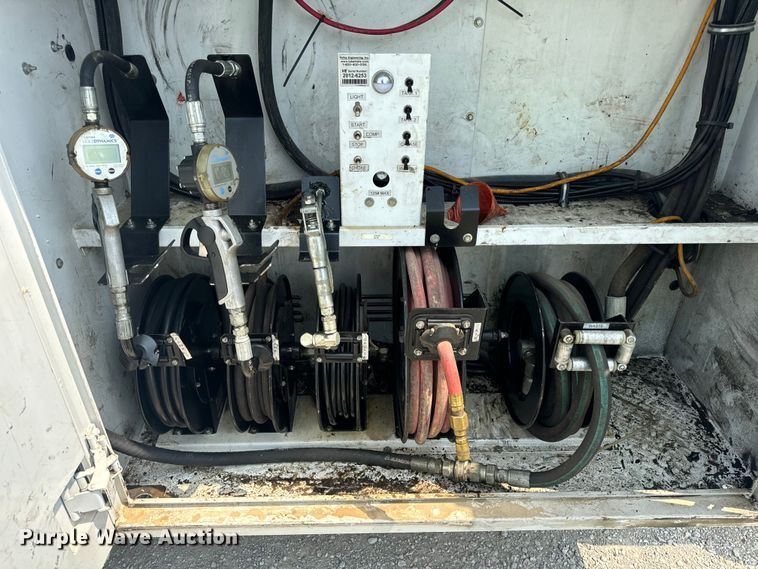 image for item OF9886 2012 Dodge Ram 5500HD utility / service truck