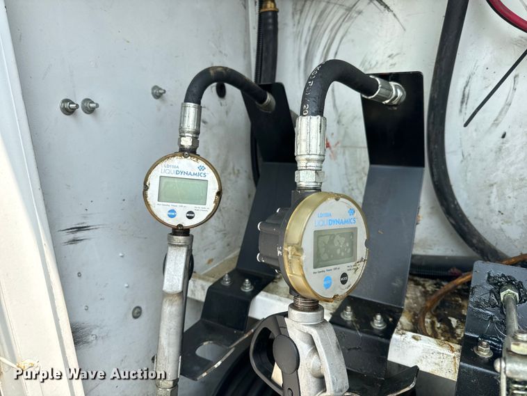 image for item OF9886 2012 Dodge Ram 5500HD utility / service truck