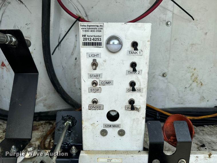 image for item OF9886 2012 Dodge Ram 5500HD utility / service truck