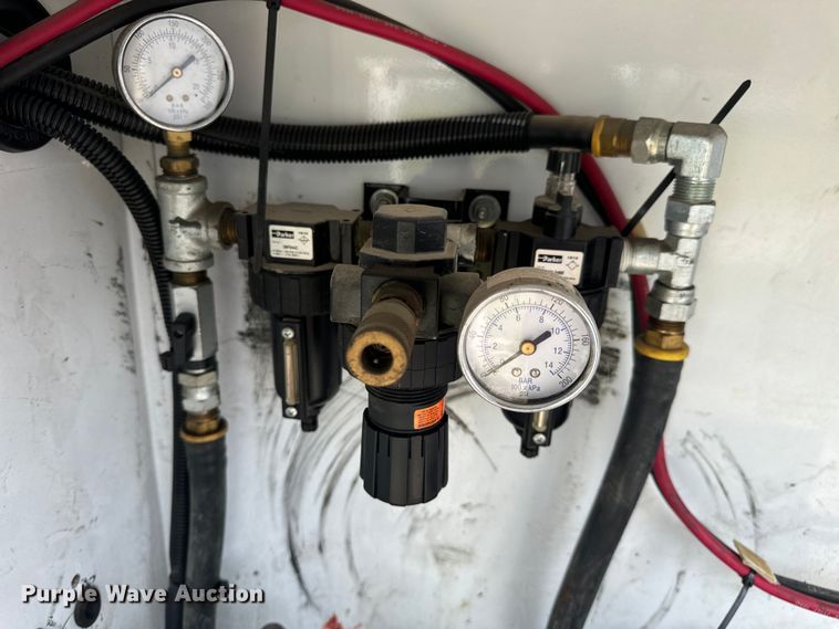 image for item OF9886 2012 Dodge Ram 5500HD utility / service truck