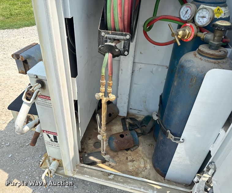 image for item OF9886 2012 Dodge Ram 5500HD utility / service truck