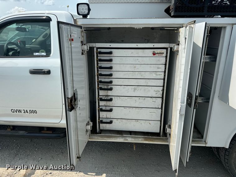 image for item OF9886 2012 Dodge Ram 5500HD utility / service truck