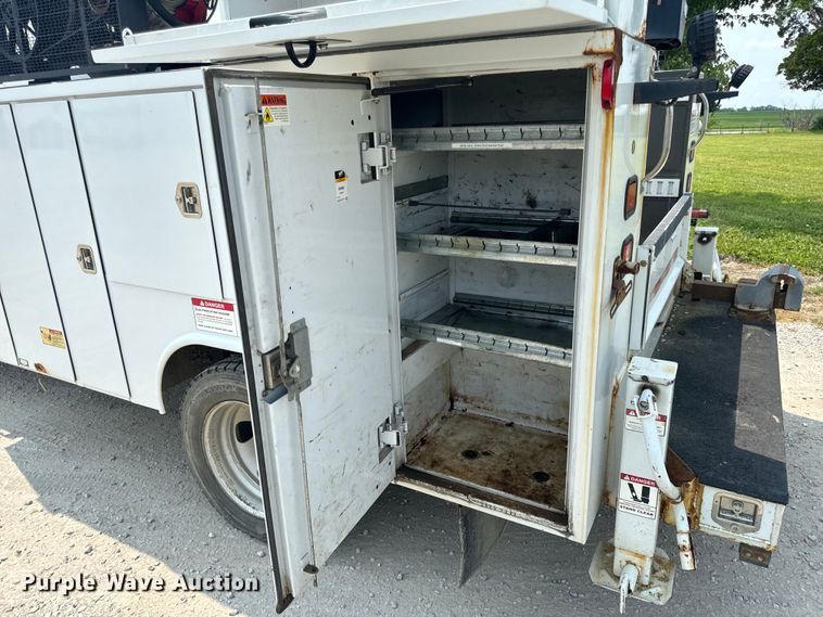 image for item OF9886 2012 Dodge Ram 5500HD utility / service truck