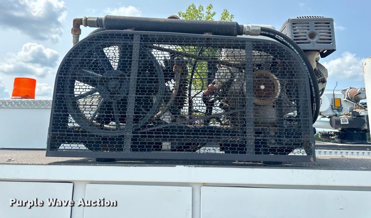 image for item OF9886 2012 Dodge Ram 5500HD utility / service truck