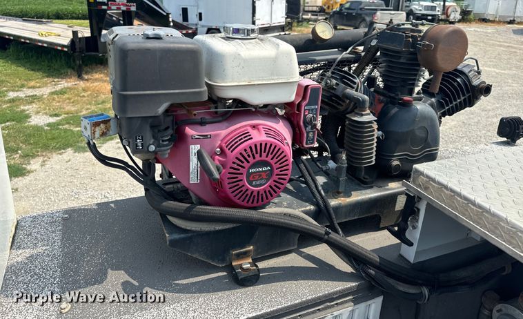 image for item OF9886 2012 Dodge Ram 5500HD utility / service truck