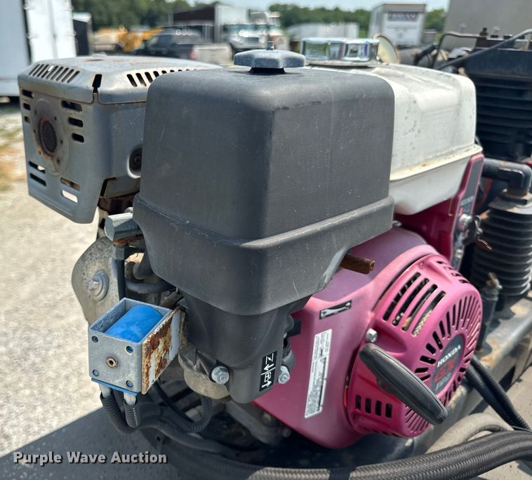 image for item OF9886 2012 Dodge Ram 5500HD utility / service truck