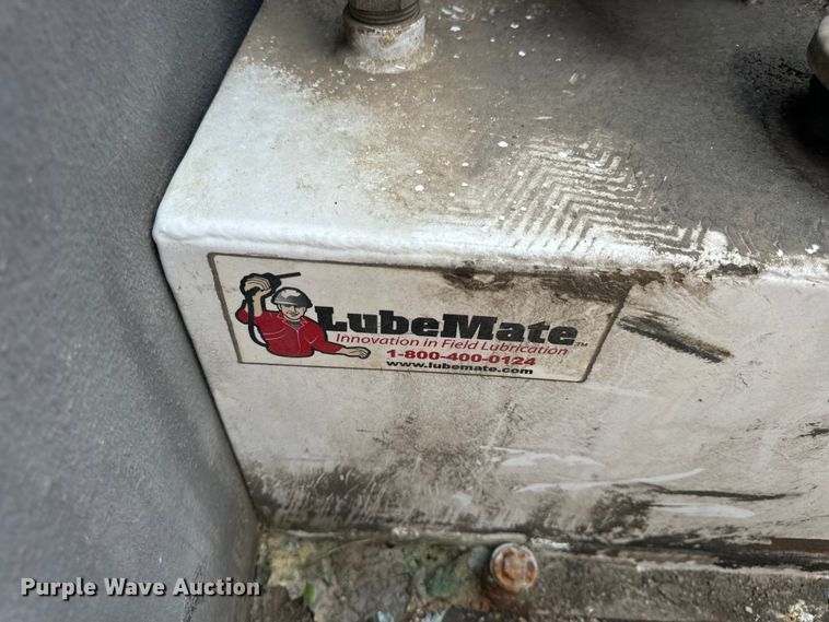 image for item OF9886 2012 Dodge Ram 5500HD utility / service truck