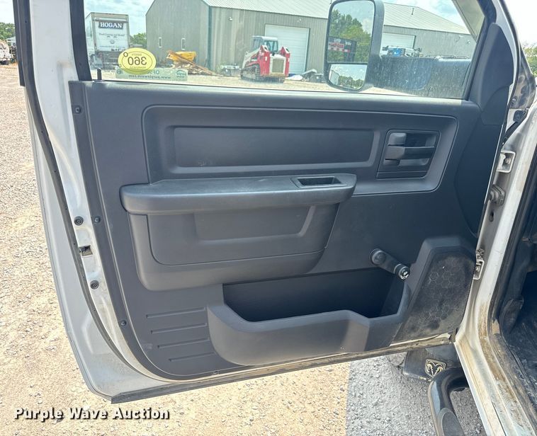 image for item OF9886 2012 Dodge Ram 5500HD utility / service truck