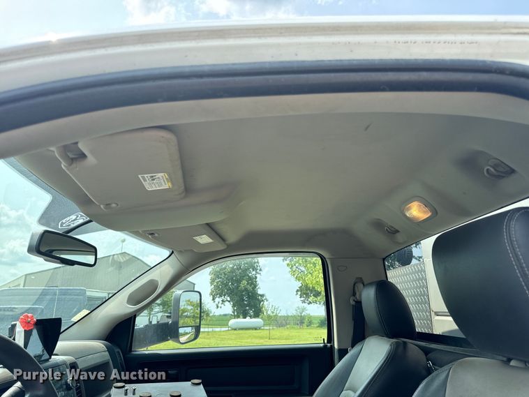 image for item OF9886 2012 Dodge Ram 5500HD utility / service truck