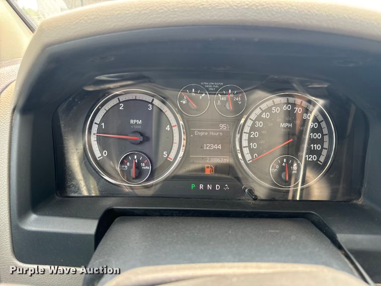 image for item OF9886 2012 Dodge Ram 5500HD utility / service truck