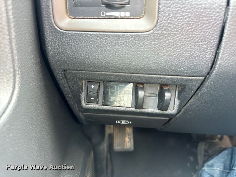 image for item OF9886 2012 Dodge Ram 5500HD utility / service truck