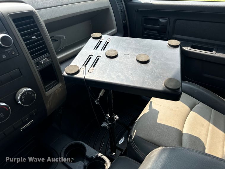 image for item OF9886 2012 Dodge Ram 5500HD utility / service truck