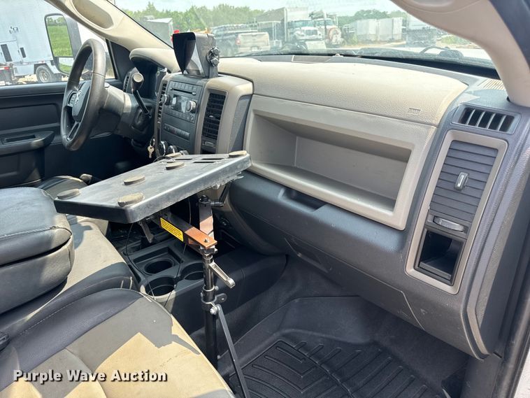 image for item OF9886 2012 Dodge Ram 5500HD utility / service truck