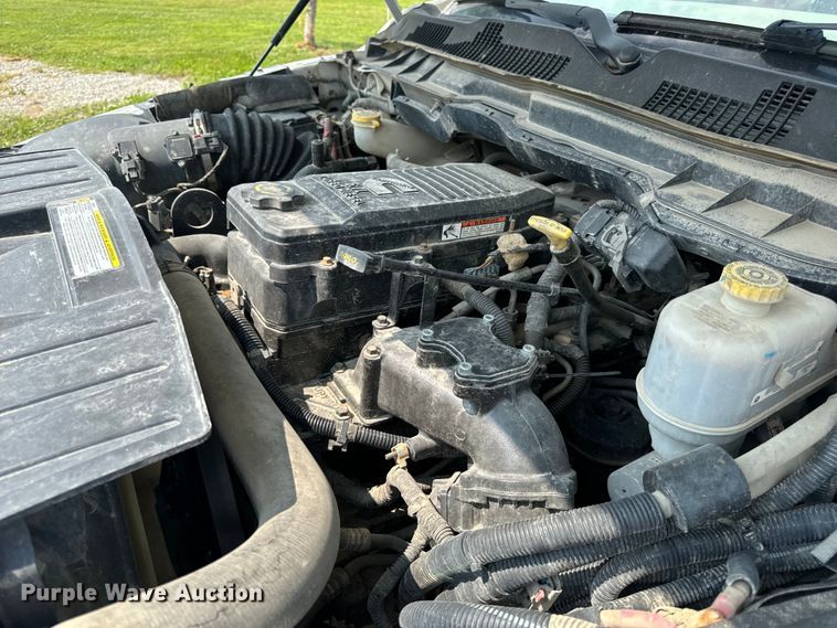 image for item OF9886 2012 Dodge Ram 5500HD utility / service truck