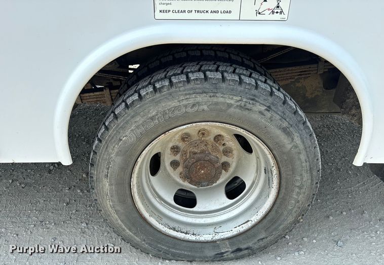 image for item OF9886 2012 Dodge Ram 5500HD utility / service truck