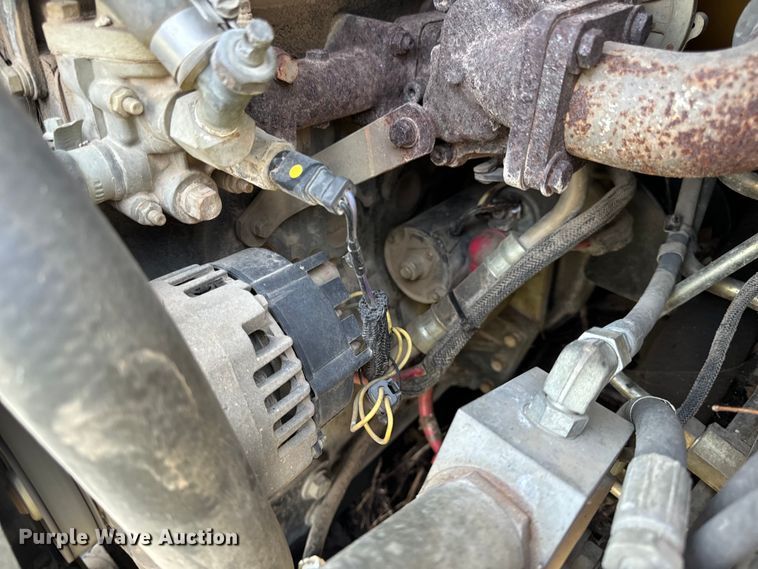 image for item OF9888 2004 Caterpillar  257B tracked skid steer loader